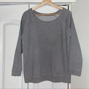 Earth Positive climate neutral 100% organic cotton sweatshirt